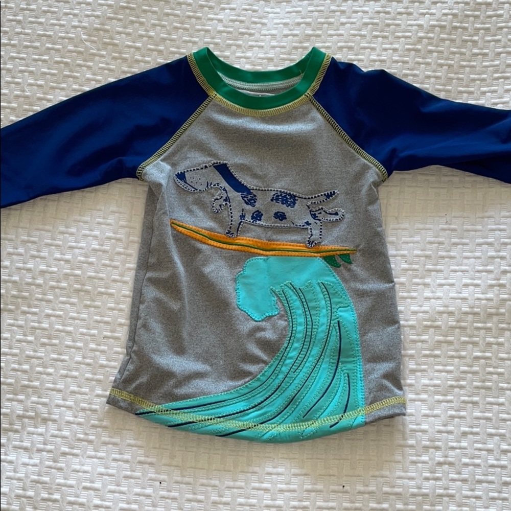 Rash guard